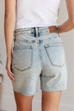 DROP SHIP  JUDY BLUE Cindy High Rise Mineral Wash Distressed Boyfriend Shorts