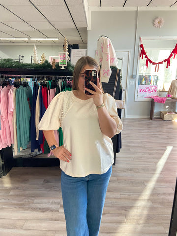 Textured Cream Top W Pearls